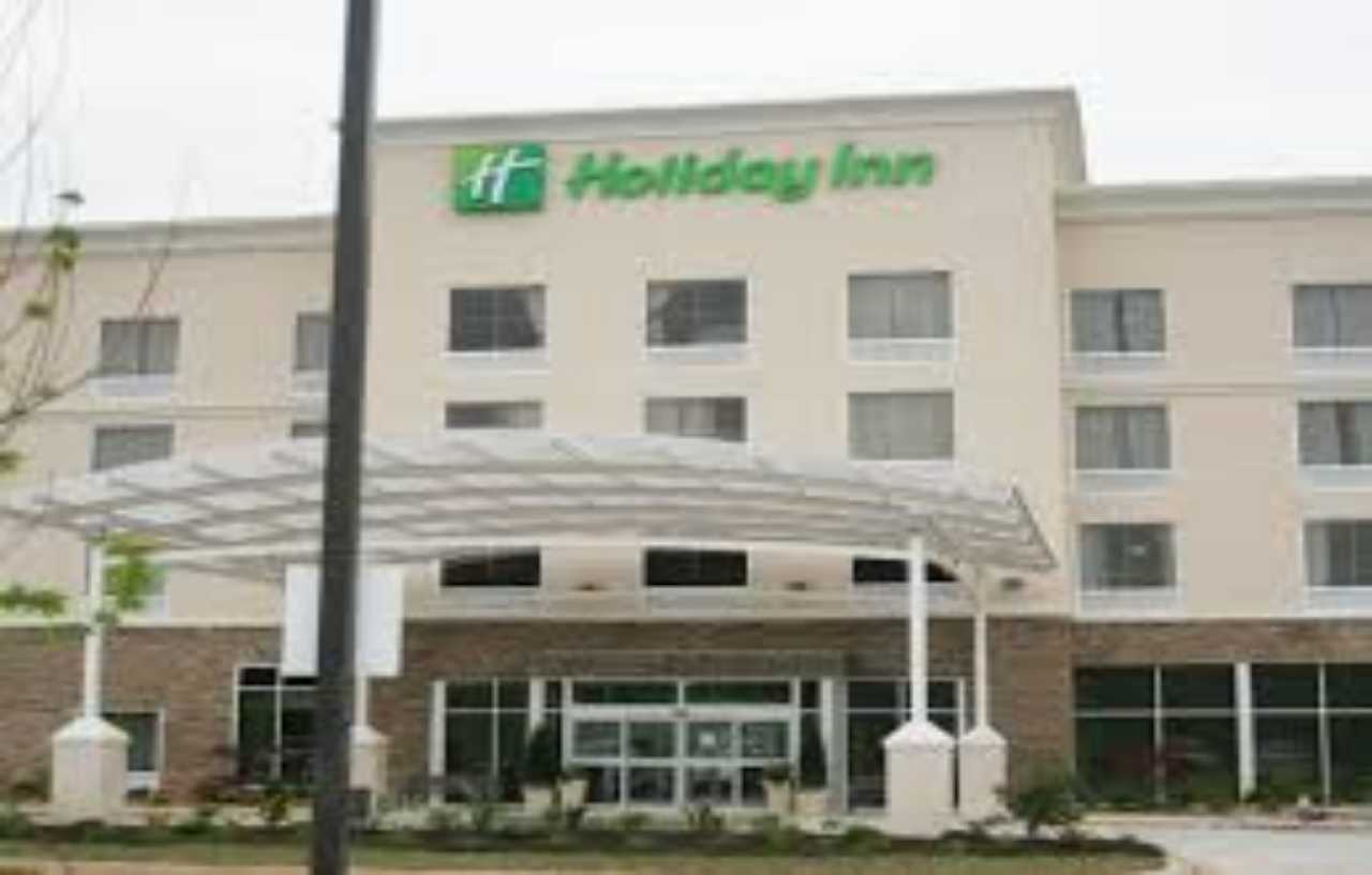 Holiday Inn Guin By Ihg Twin Kültér fotó