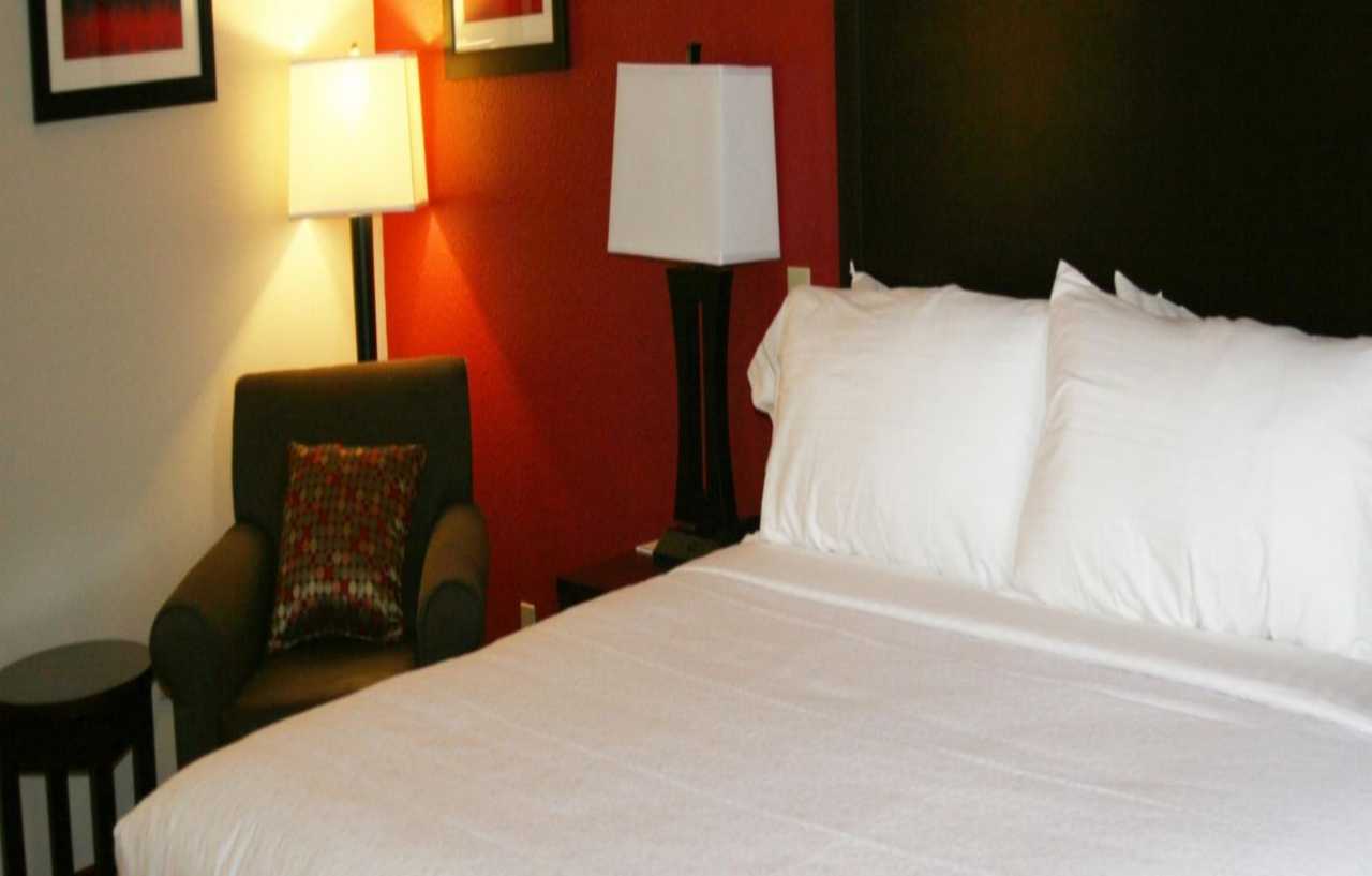 Holiday Inn Guin By Ihg Twin Kültér fotó